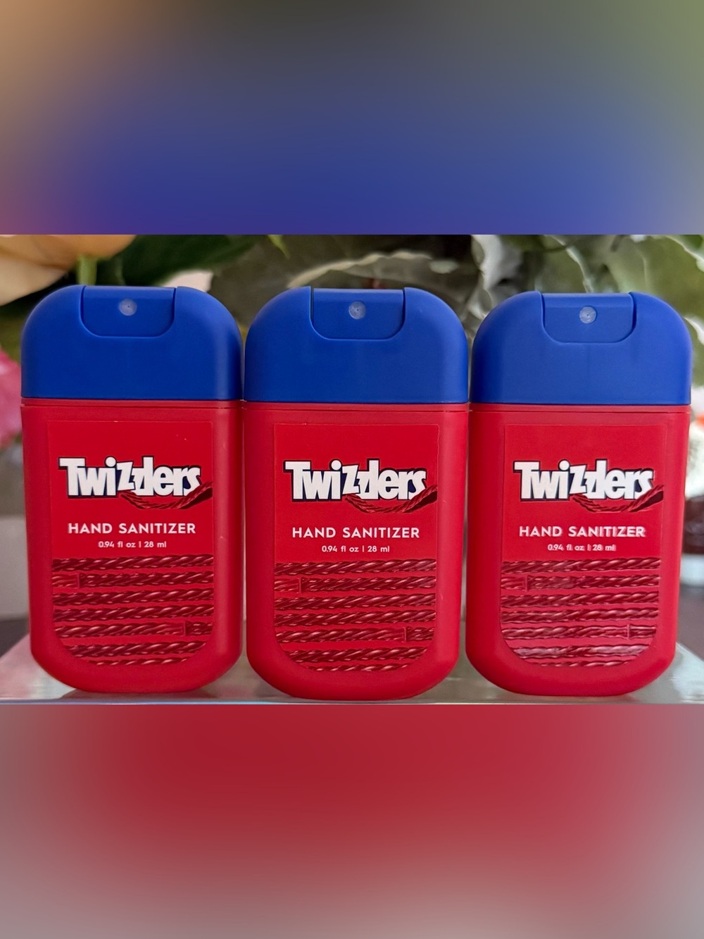 🆕🫧 TWIZZLERS SCENTED LIMITED EDITION 3-PIECE HAND SANITIZER SET. BRAND NEW.